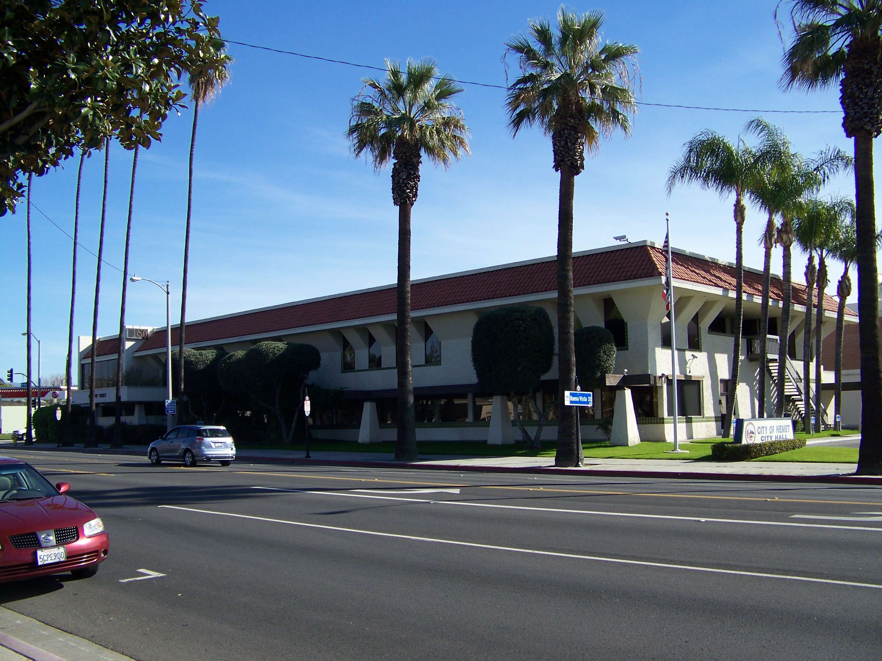 Places to Eat & Drink in Hemet, California