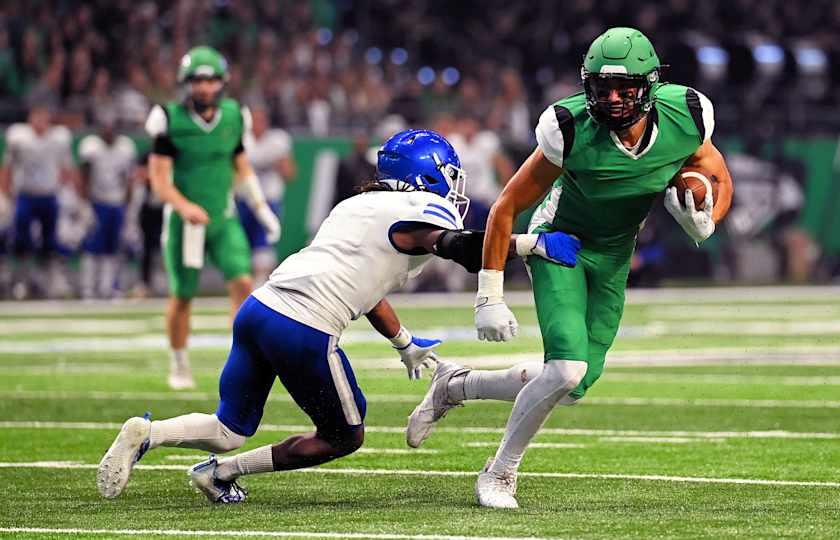 Valparaiso Beacons at North Dakota Fighting Hawks Football