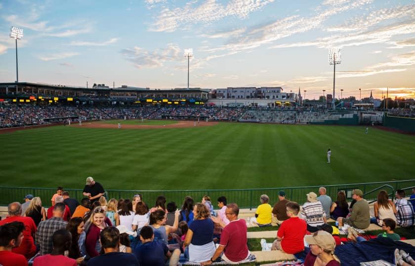 Dayton Dragons at Fort Wayne Tincaps