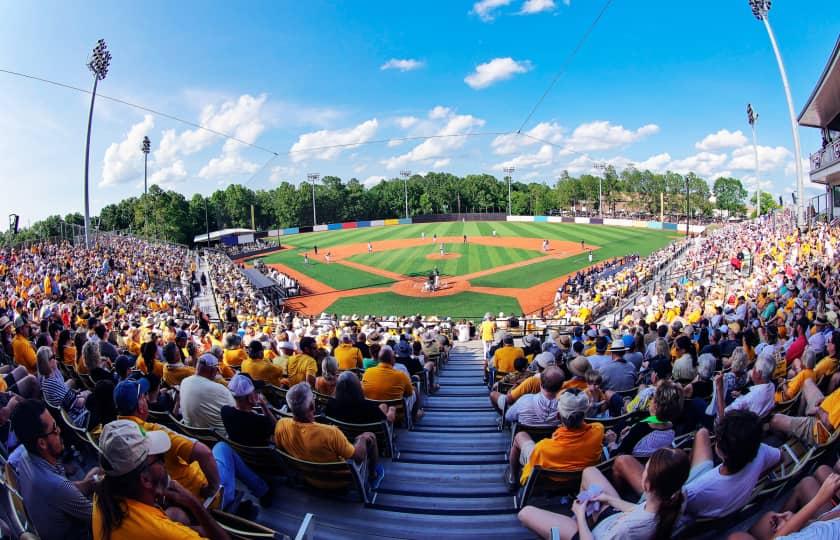 UT Martin Skyhawks at Ole Miss Rebels Baseball