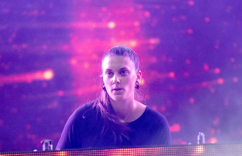 CloZee with Orenda, Bass Temple