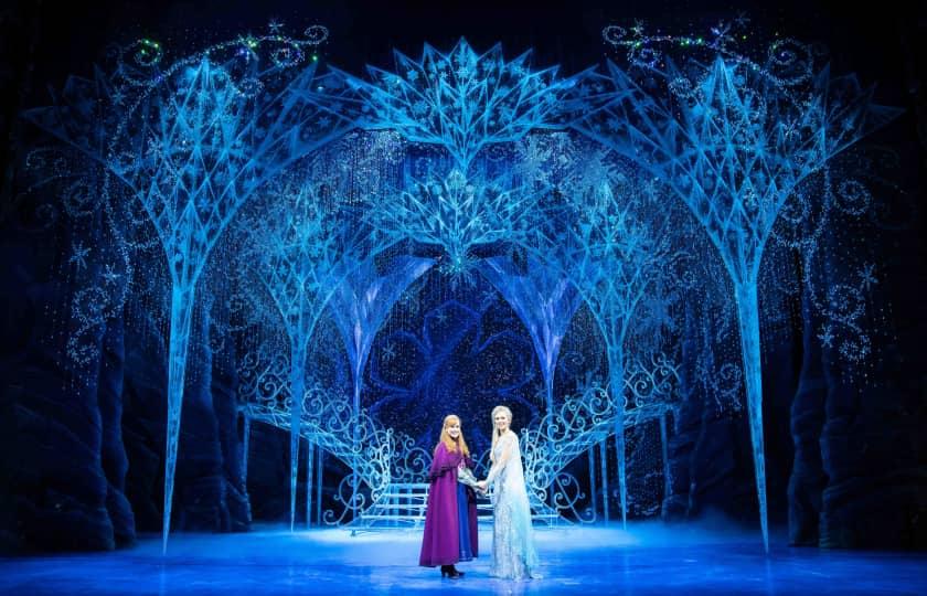 Disney On Ice Frozen Fun with Anna & Elsa