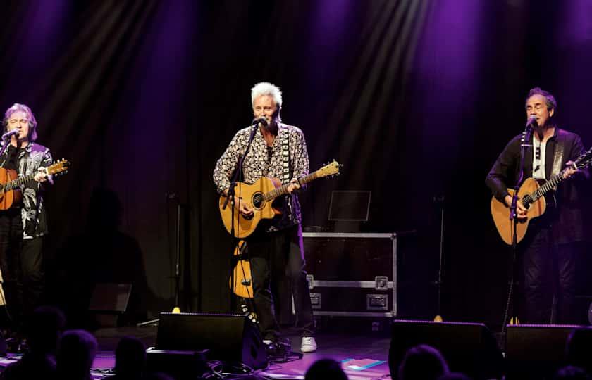 The Hollies with Terry Sylvester