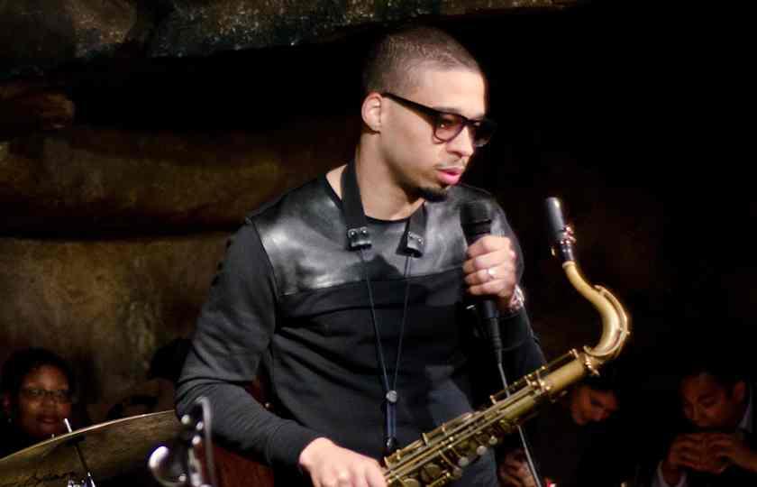 Kenneth Whalum