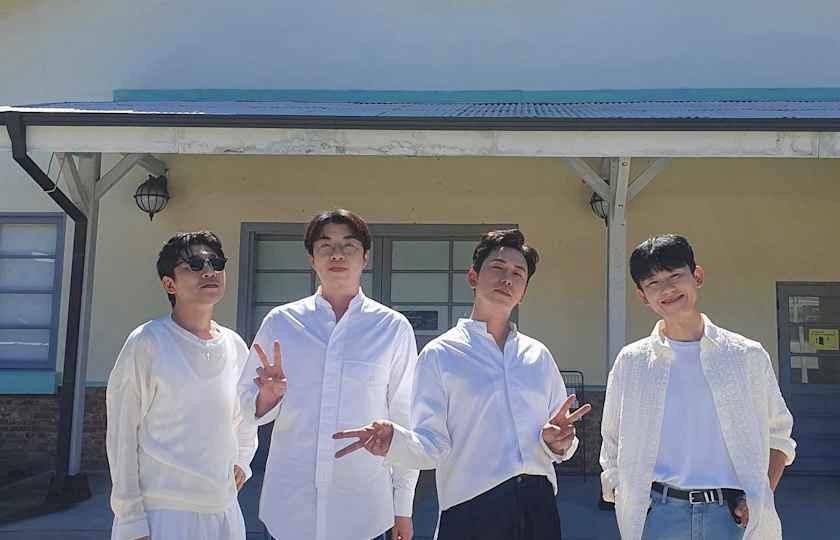 DayBreak - A Tribute to Barry Manilow