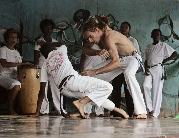 Roots, Rock, Capoeira