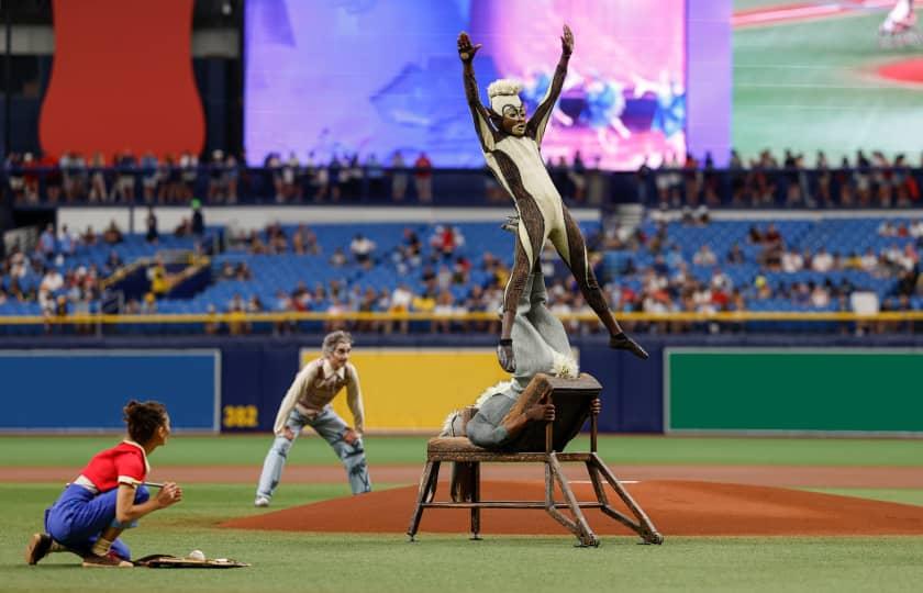 Cirque du Soleil - Drawn To Life