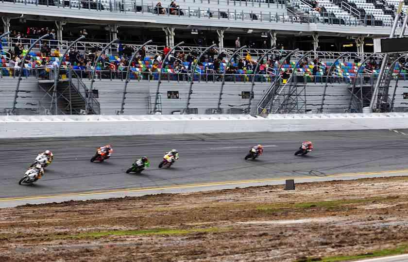 MotoAmerica Superbikes