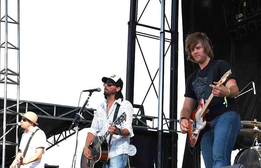 Micky and The Motorcars