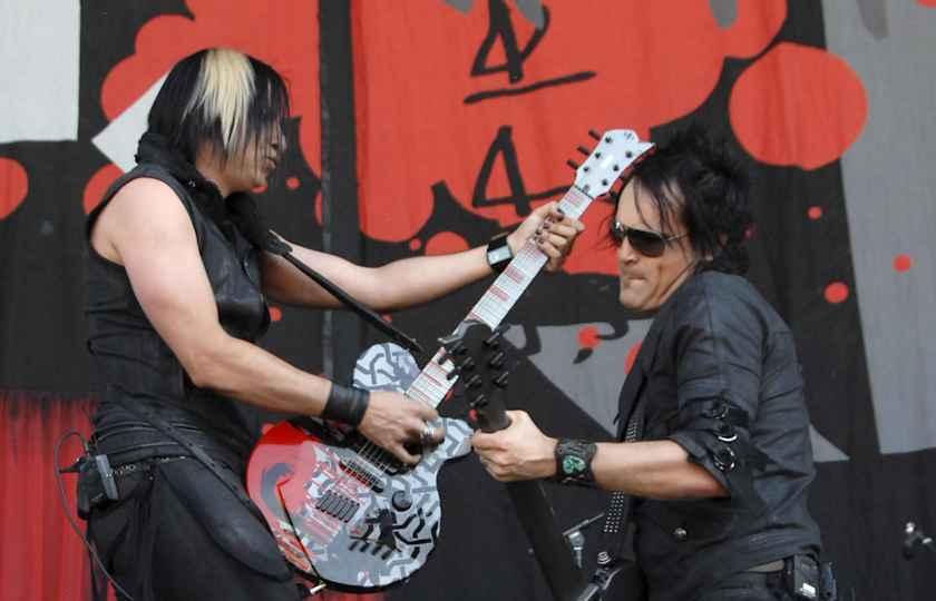 AESTHETIC PERFECTION • PRIEST (ex-Ghost) • JULIEN-K (ex-Orgy) Industrial × Nu-Metal Experience