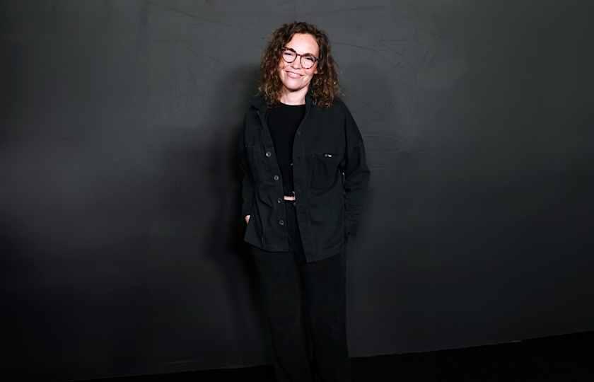 Beth Stelling