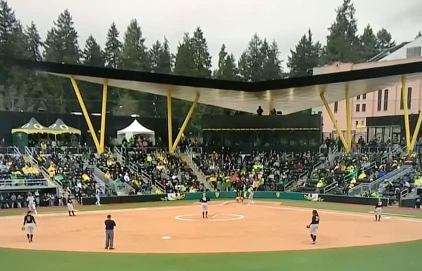 Washington Huskies at Oregon Ducks Softball