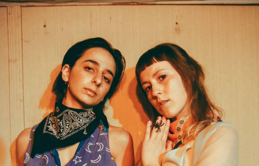 Sour Widows, Living Hour