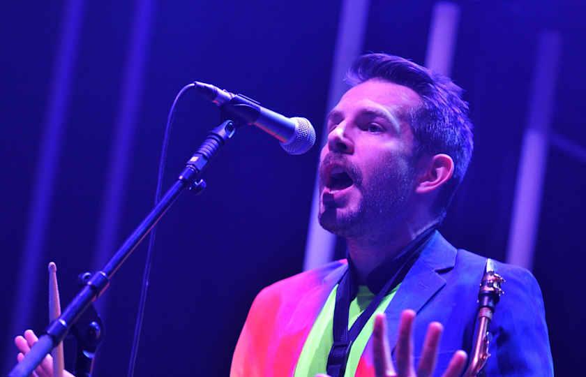 Grag Queen and Bright Light Bright Light