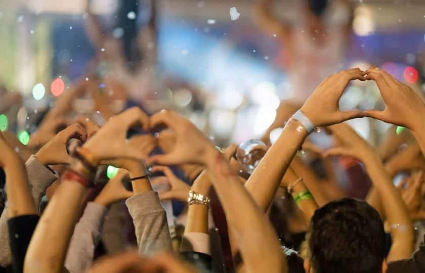 LA ORIGINAL BANDA EL LIMÓN, LOS FUGITIVOS, GRUPO EL TIEMPO & LOS CADETES DE LINARES