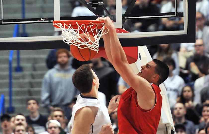 Quinnipiac Bobcats at Fairfield Stags Basketball