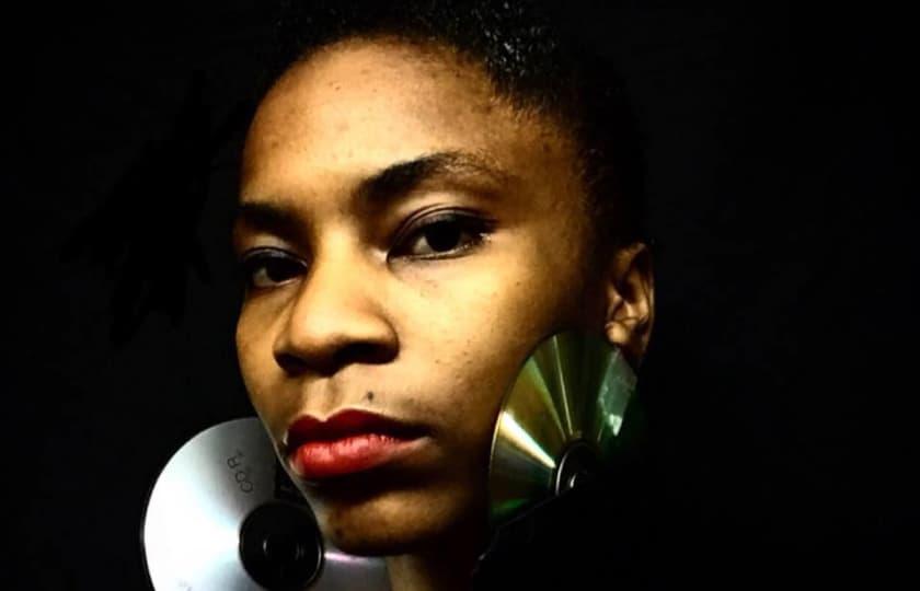 PraiseJesus Artis & The Women of Hawaii