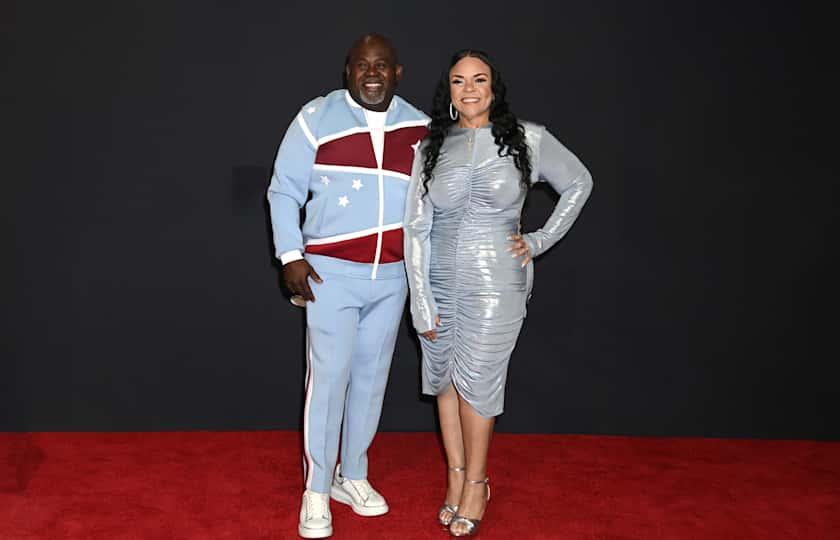 David And Tamela Mann: Broadway Club Pass