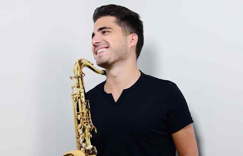 A Peter White Christmas with Mindi Abair and Vincent Ingala