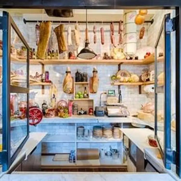 Lupo Verde - 14th St