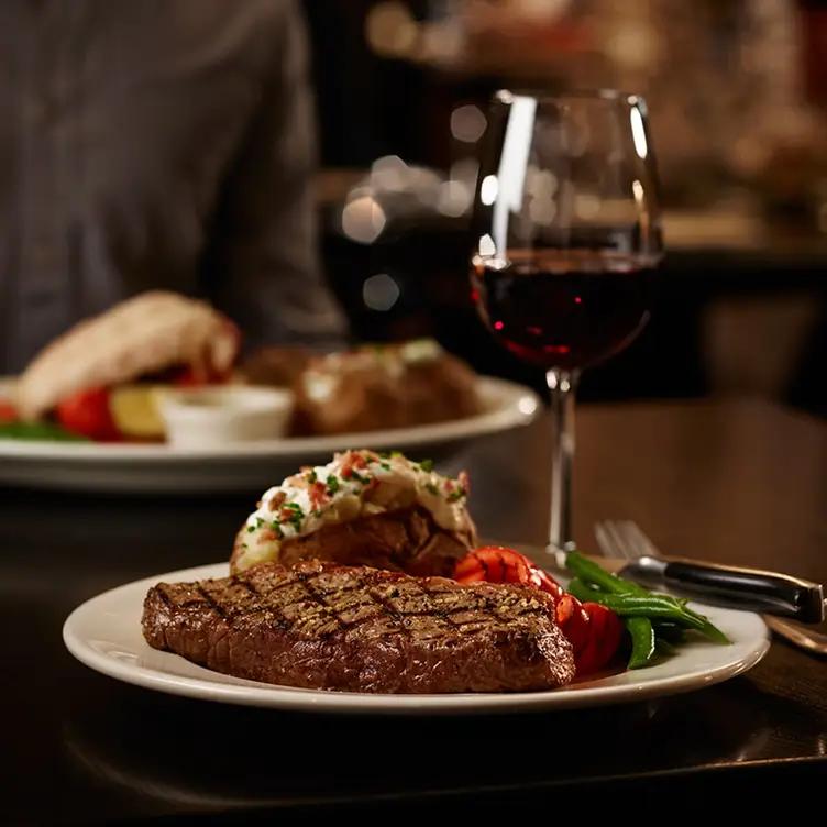 The Keg Steakhouse + Bar - Lynnwood