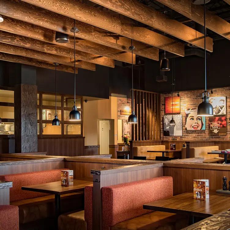 MR MIKES - St Catharines