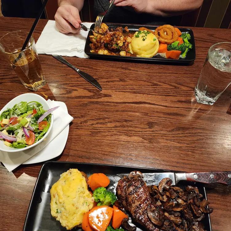 MR MIKES - Saskatoon