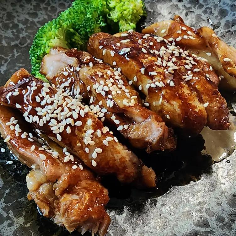 Fusion & Dumplings House