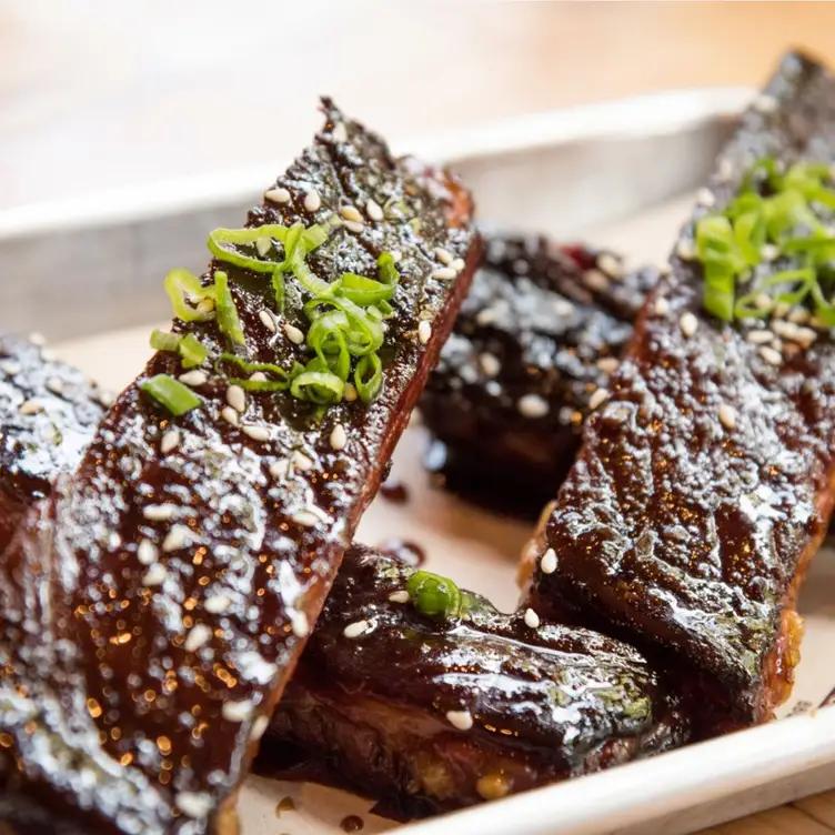 Sauced BBQ & Spirits - Sacramento