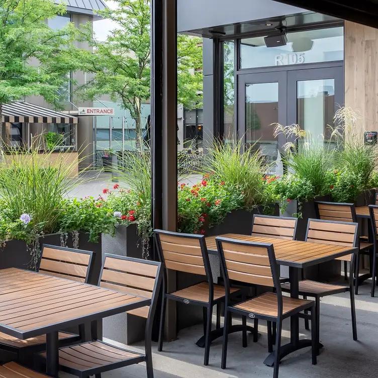 Cooper's Hawk Winery & Restaurant - Clinton Township