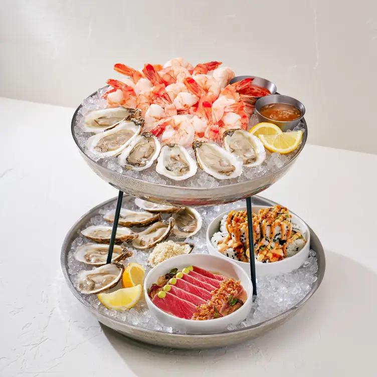 Earls Kitchen + Bar - Banff