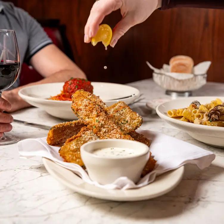 Maggiano's - Springfield