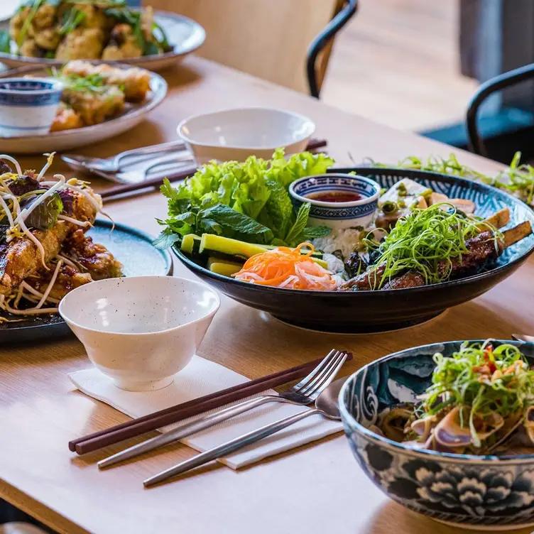 Noi Vietnamese Eatery