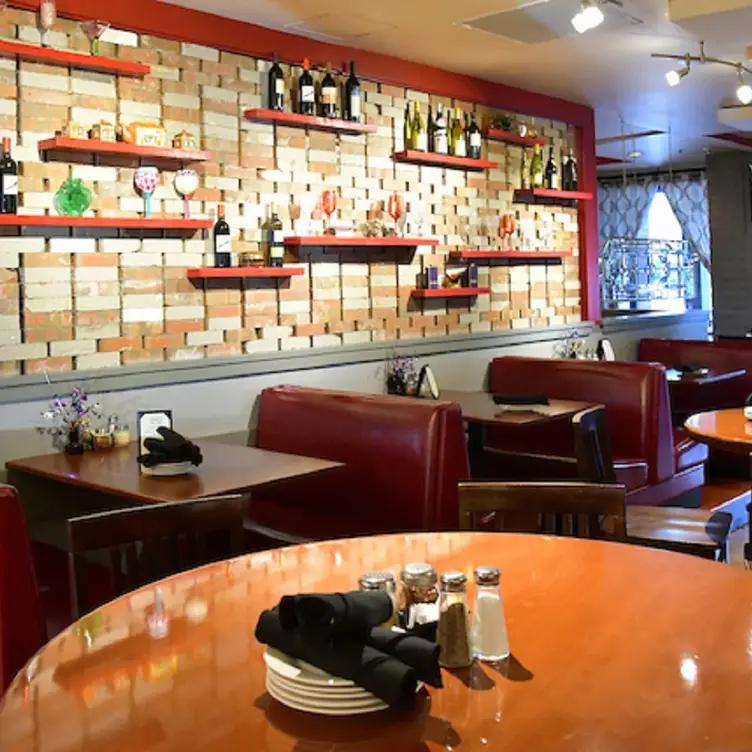 Zane's Italian Bistro