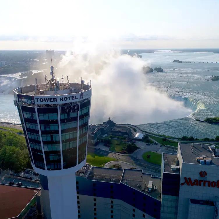 Sky Fallsview Steakhouse