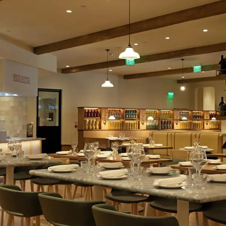 La Pizza & La Pasta - Eataly Dallas