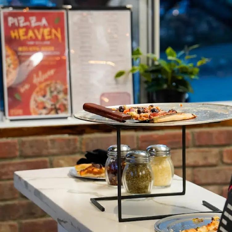 Pizza Heaven