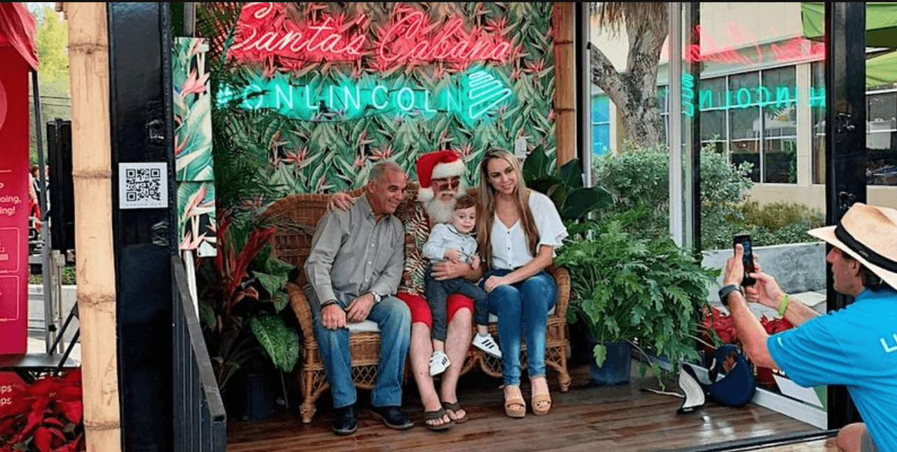 Pictures at Santa’s Cabana on Lincoln Road