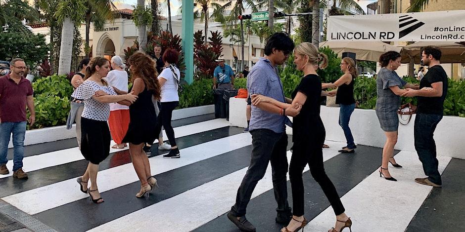 Culture Crawl: Open-Air Tango on Lincoln Road
