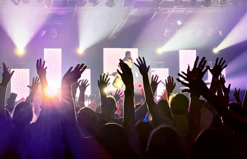 Tina Turner and Frankie Beverly Revisited A Night with Legends