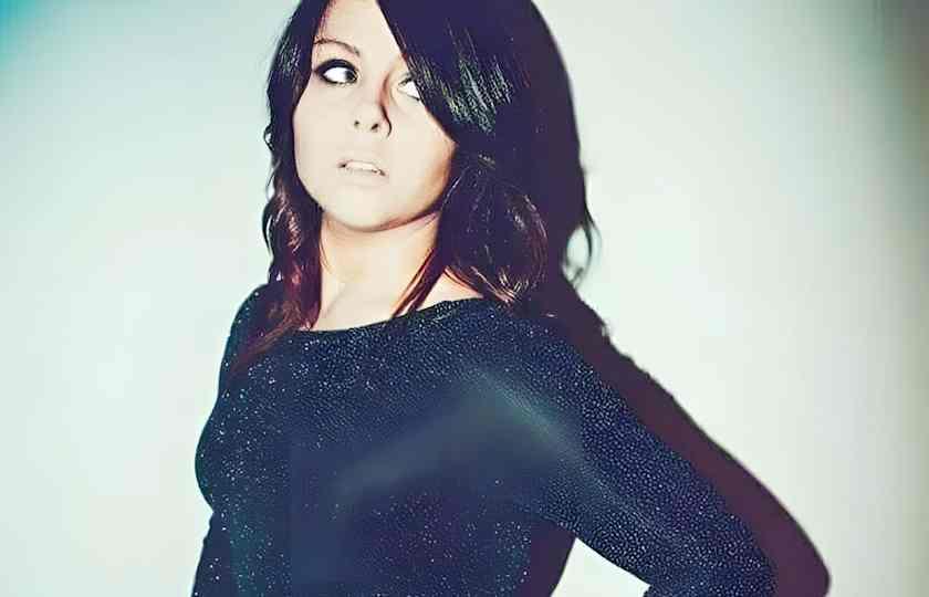 Katie Boyle (18+ Event)