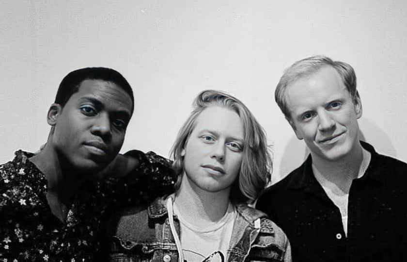 FREE MONDAY w/ Toadvine (EP Release) / Sarah Weddle / Pete Willson & The Rooks