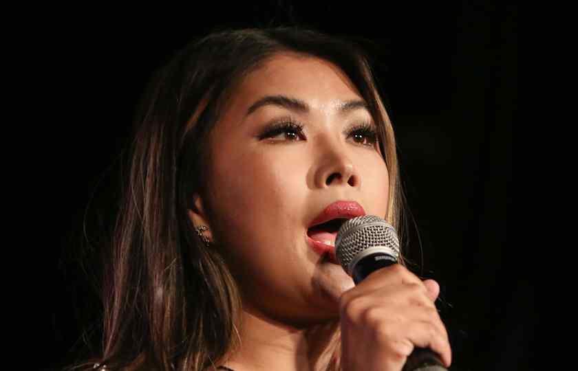 Jiaoying Summers: Lucky Pony 26