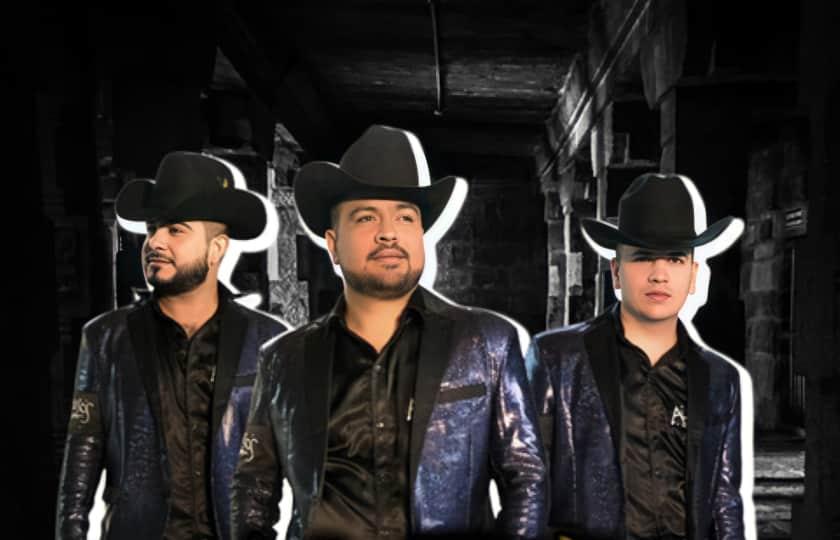 LOS ALAMEÑOS DE LA SIERRA EN NEWBURGH ARMORY