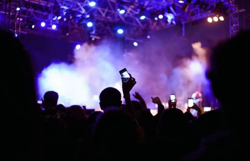 J Tunes: The Shania Twain Experience