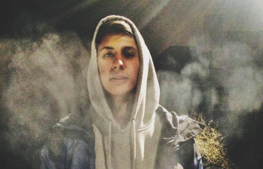 Late Night Radio: Pocket Full of Dreams Tour with parkbreezy • Motifv plus opening set of Late Night Radio Vinyl Restoration